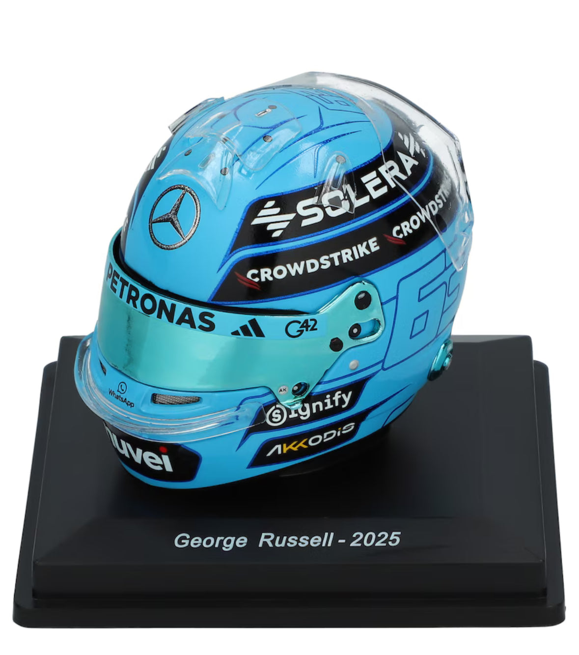 Casco Escala 1:5 Mercedes George Russell 2025