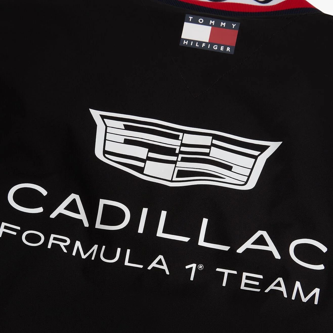Chamarra Bomber Cadillac Oficial 2026 Negro