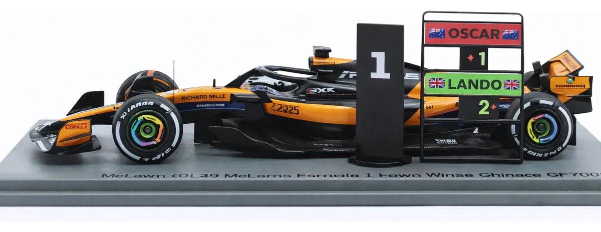 Spark Oscar Piastri F1 Ganador China 2025 1:43