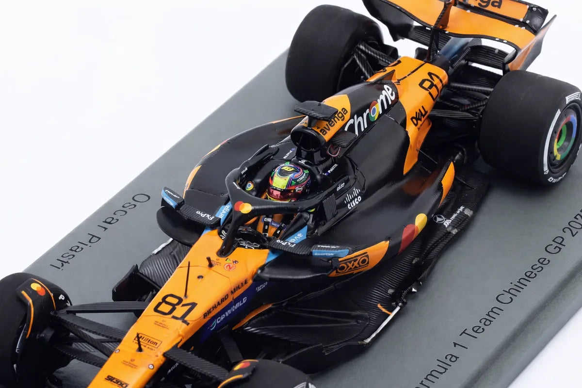 Spark Oscar Piastri F1 Ganador China 2025 1:43