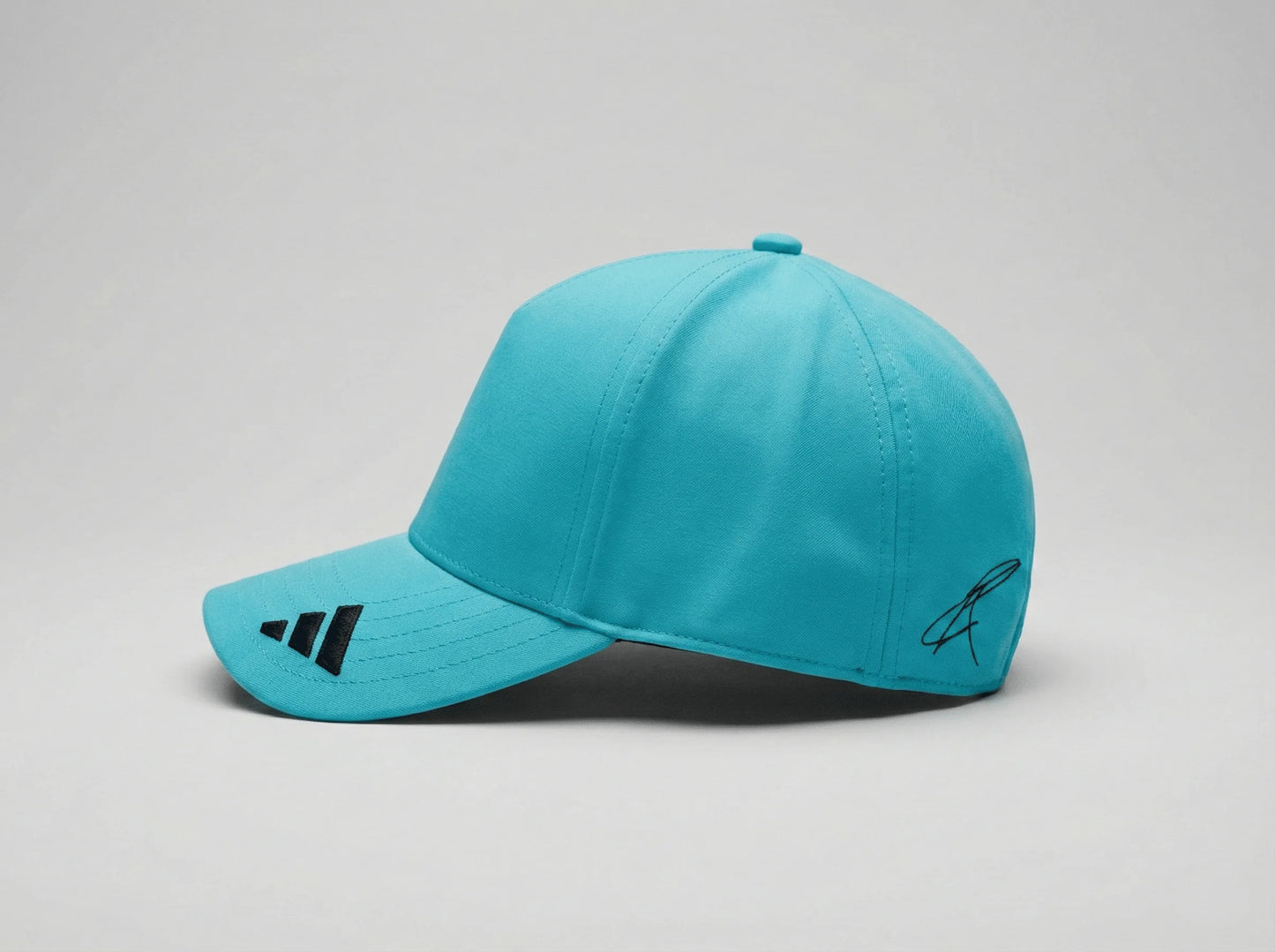 Gorra Oficial del Equipo Mercedes-AMG Petronas Fórmula 1 2026 | George Russell
